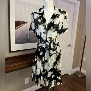 Ellen Tracy vintage skirt set. Please see all photos. White top not included.